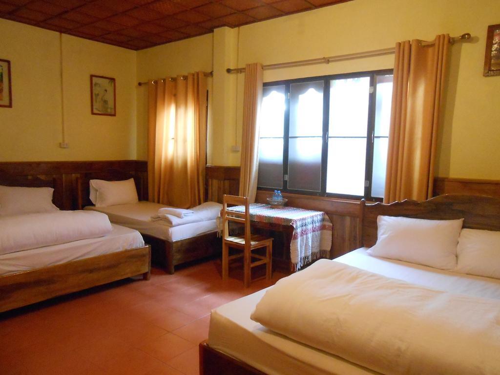 Zuela Guesthouse Luang Namtha Zimmer foto