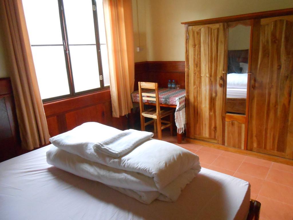 Zuela Guesthouse Luang Namtha Zimmer foto
