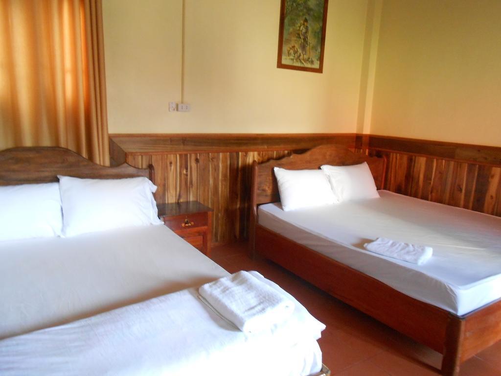 Zuela Guesthouse Luang Namtha Zimmer foto